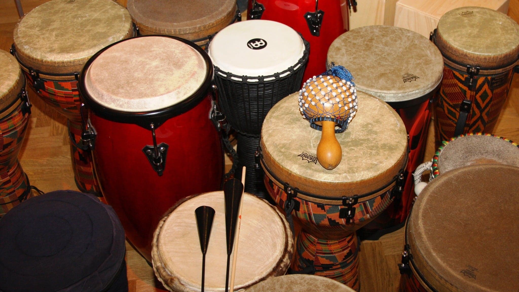 Artists performing at Algonquin Commons Theatre